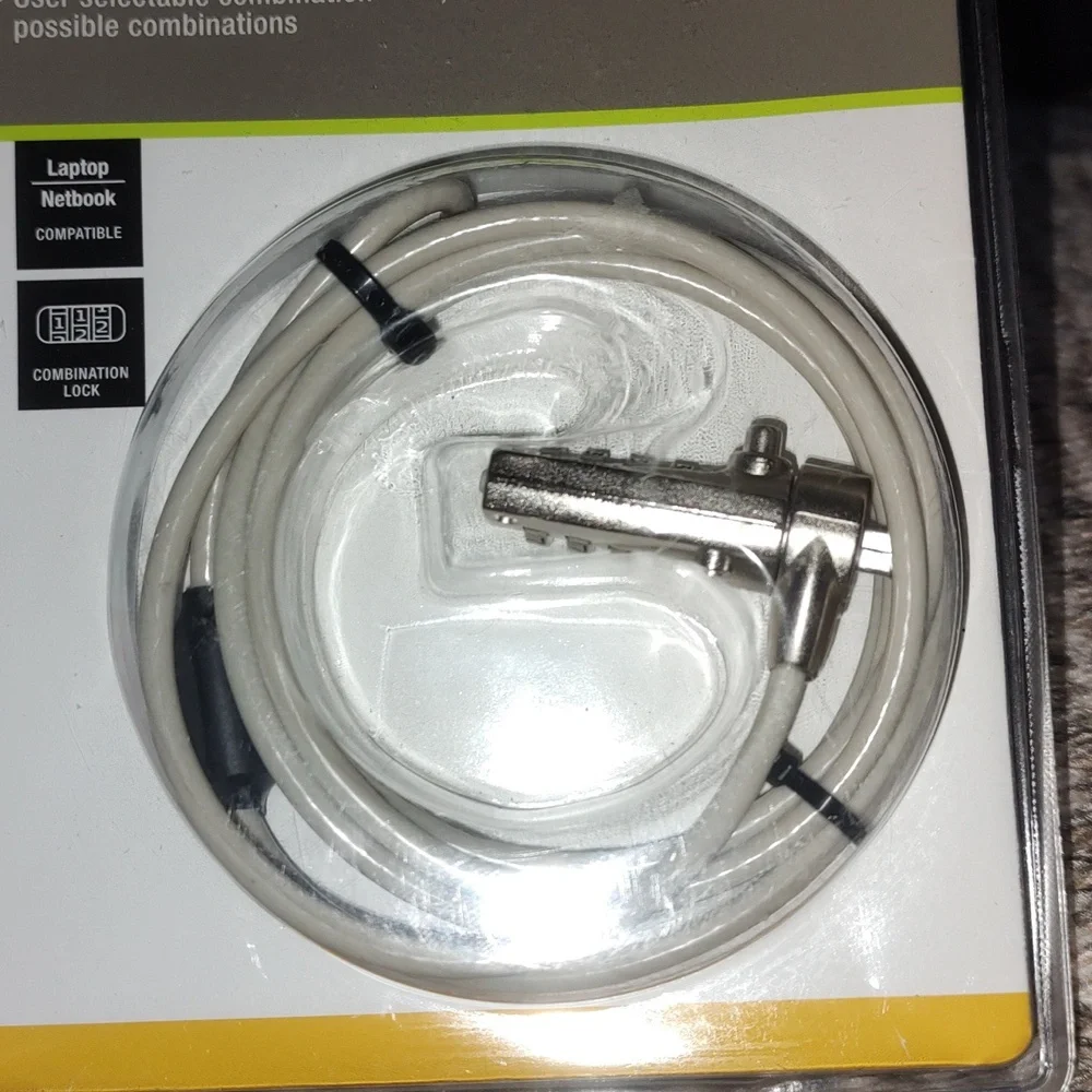 Defcon CL Laptop Cable Lock with Combination - 6.5 feet - Gray New